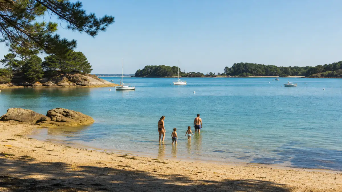 famille sur la plage